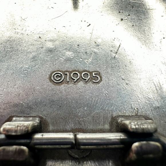 Vintage 1995 Western Rhinestone Belt Buckle Flower Scroll Silver ✨ - Picture 3 of 11